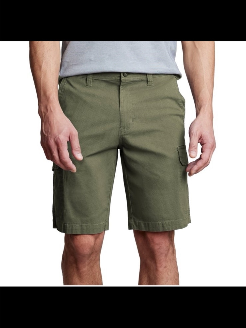 Men's Olive Green Cargo Shorts with Utility Pockets